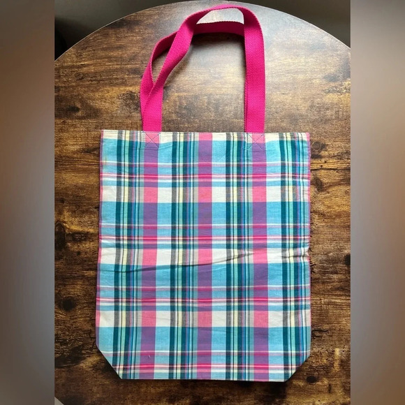 Disney Resorts | Tinkerbell tote bag. - Picture 5 of 12